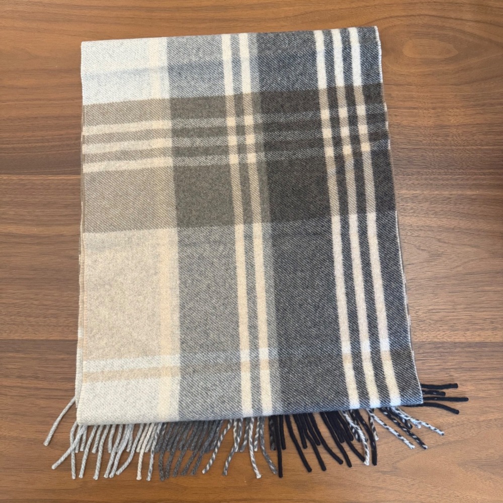 Jos A Bank 100% Cashmere Scarf Grey Taupe Plaid Fringe Winter Wrap Accessory